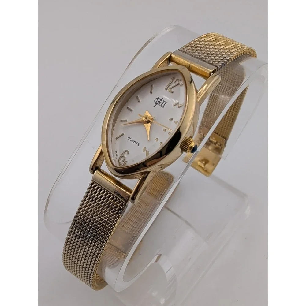 Gloria Vanderbilt II Women's Watch 18mm Case Gold Mesh Metal Band- New Battery